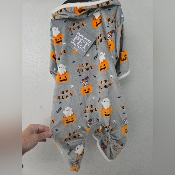 Berkshire Pet Collection Halloween Pet Pajamas Pumpkin Ghosts Medium - Picture 2 of 4